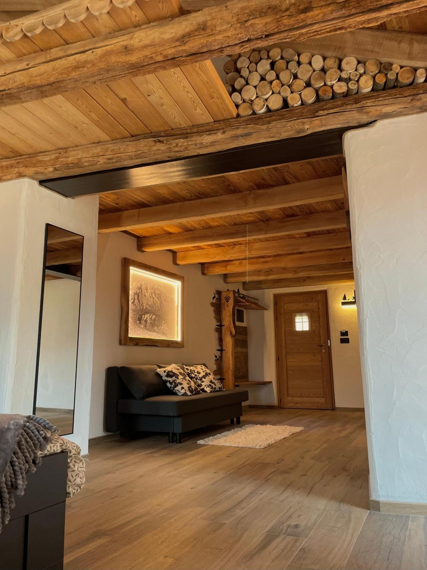 La Famille D'Evian Hotel Villeneuve Kültér fotó